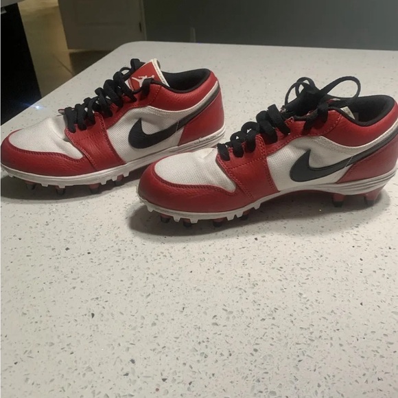 Jordan low football cleats will go lower send